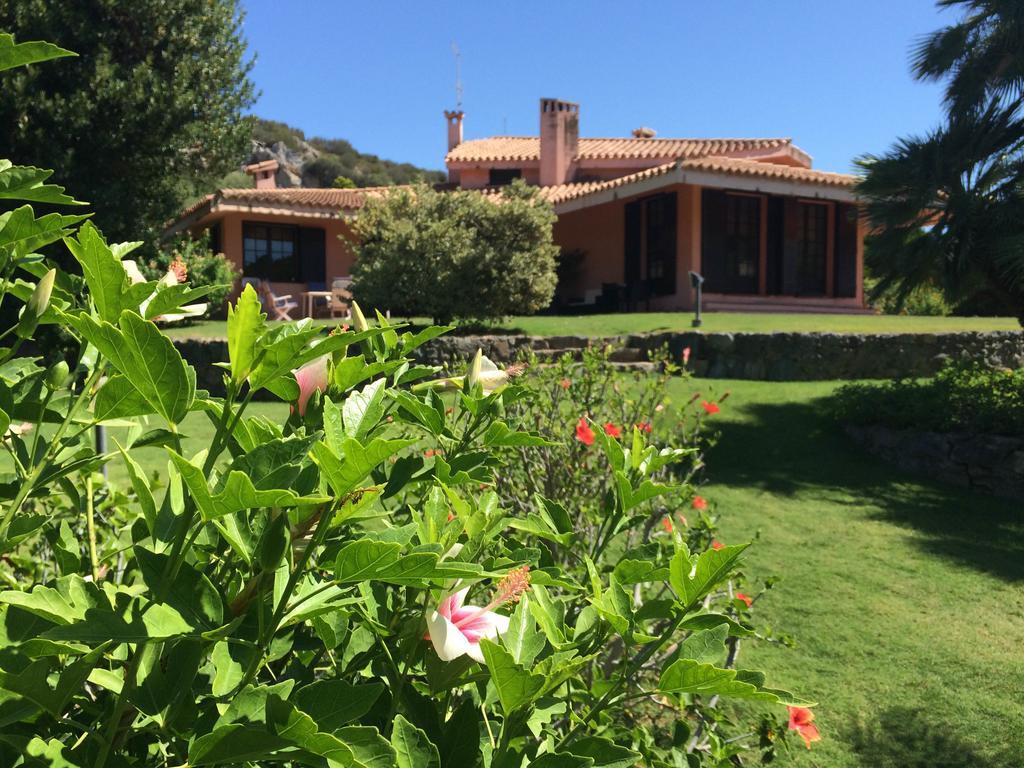 A Casa Di Angela B&B Carbonia Exterior foto